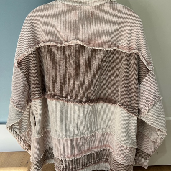 Oli & Hali size small mauve and cream oversized fit corduroy jacket - Picture 3 of 3